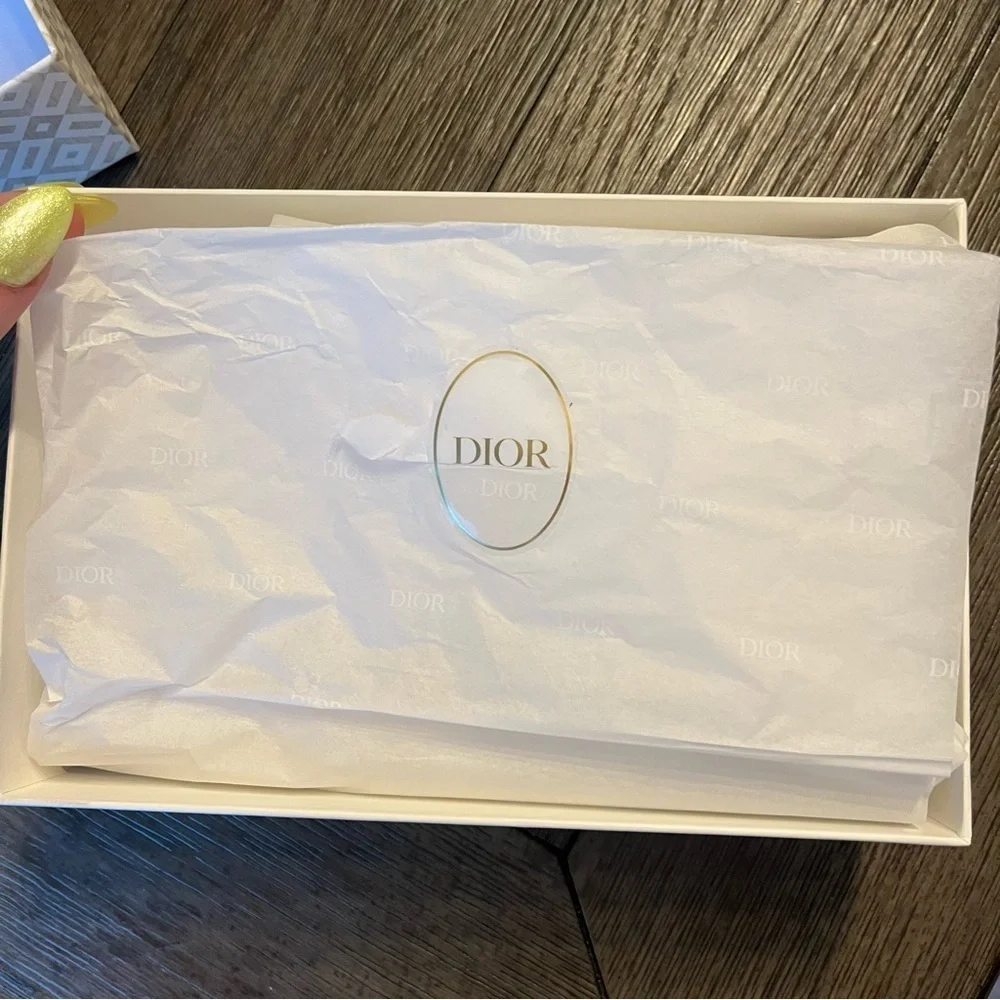 White and gold Dior gift box